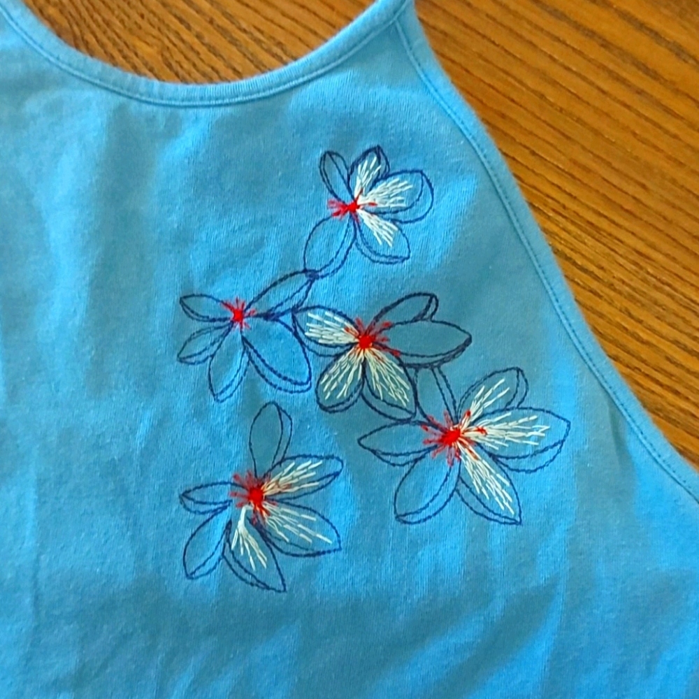 Gap halter top - Picture 2 of 4